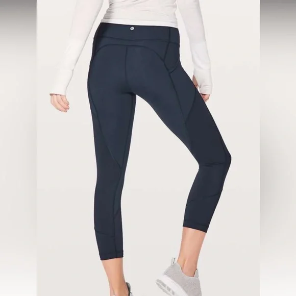 Lululemon All The Right Places Crop - Picture 2 of 9